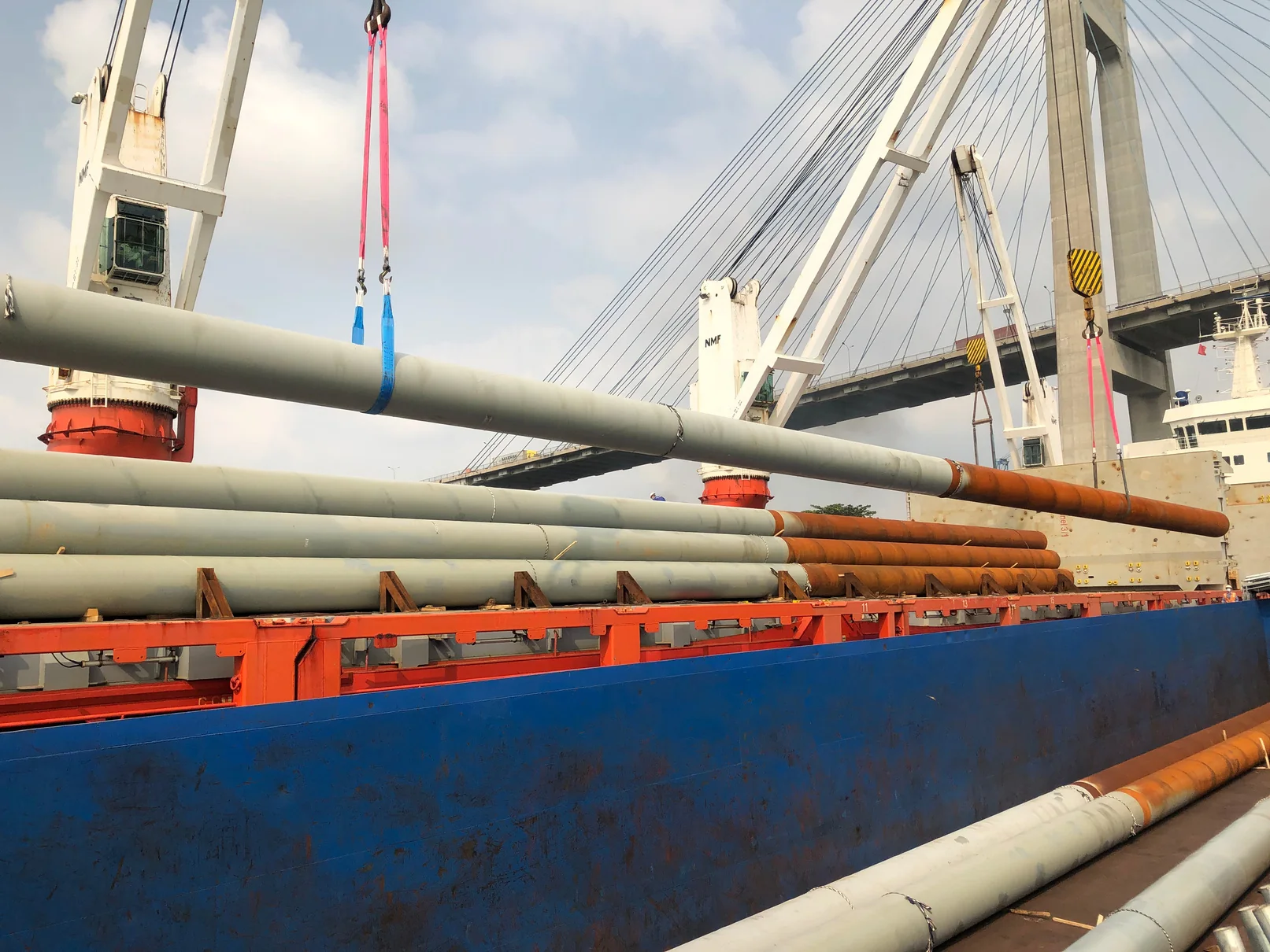 Bridge Construction Pipes cargo operation